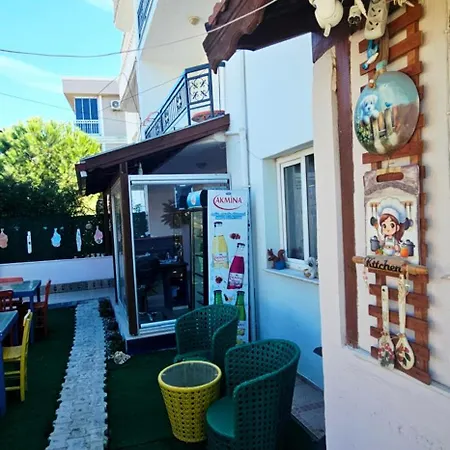 Neşelı Bahçe Cafe Seferihisar