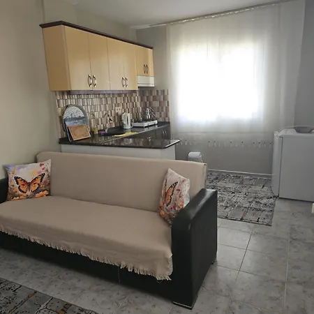 Neşelı Bahçe Cafe Seferihisar