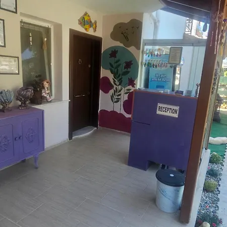 Neseli Bahce Cafe Aparthotel *