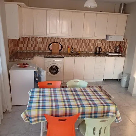 Neşelı Bahçe Cafe