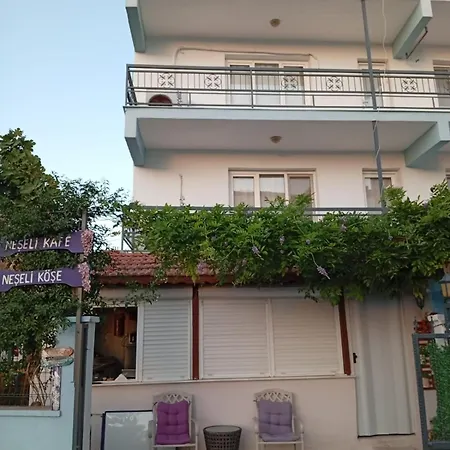 Apartahotel Neseli Bahce Cafe