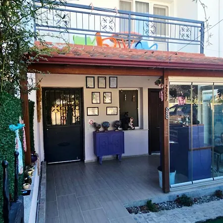 Lägenhetshotell Neseli Bahce Cafe *