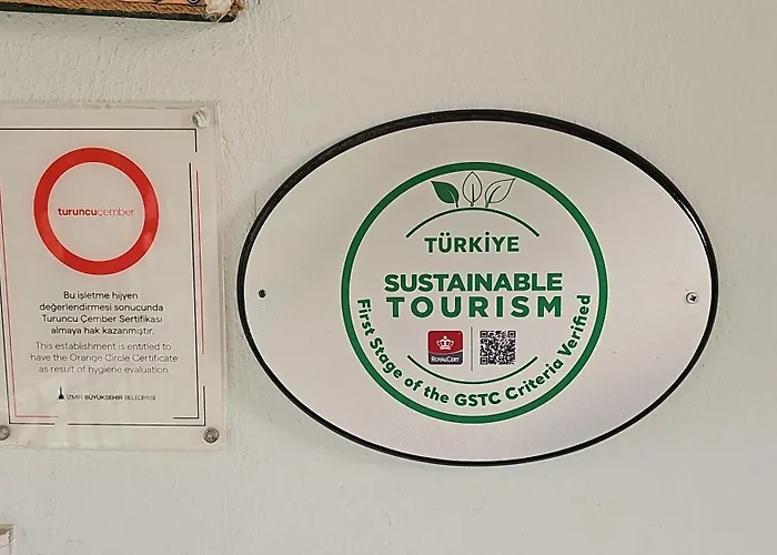 Apartmanhotel Neseli Bahce Cafe Seferihisar