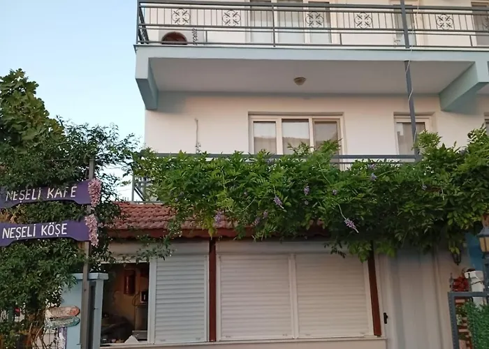 Apartmanhotel Neseli Bahce Cafe